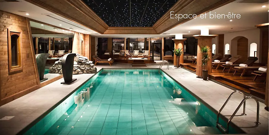 Hotel Les Barmes De L'Ours Val-dʼIsère Francia
